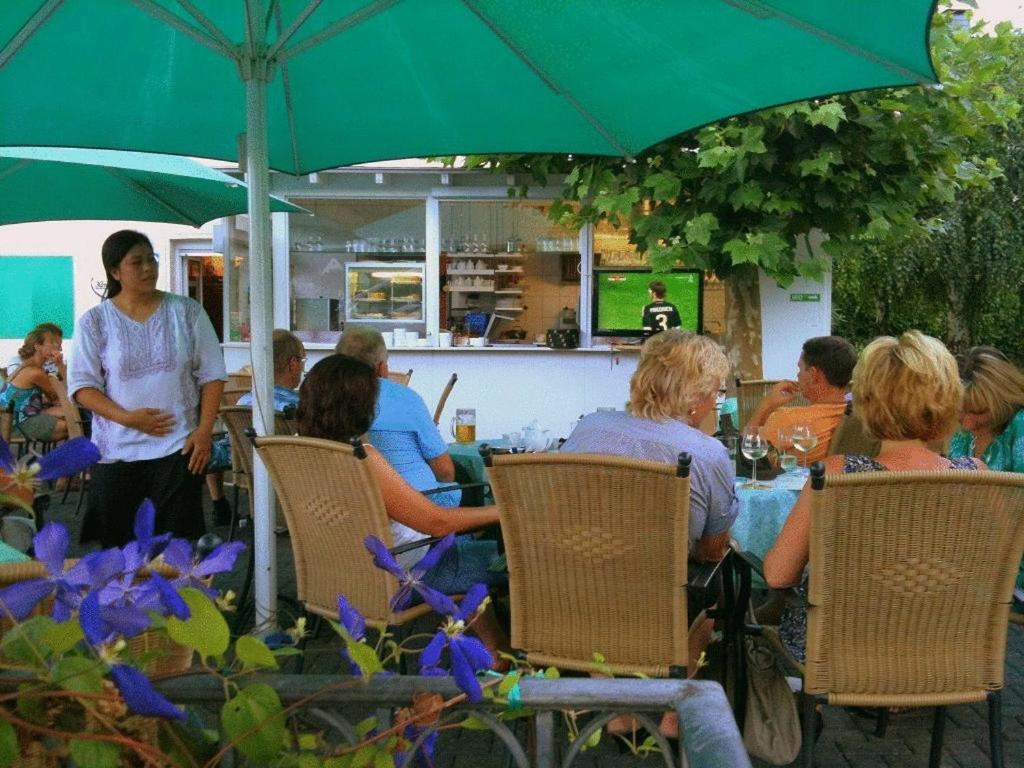 Panorama-Cafe Moselgarten アルフ エクステリア 写真