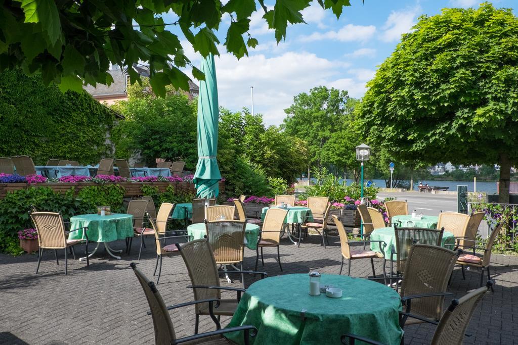 Panorama-Cafe Moselgarten アルフ エクステリア 写真